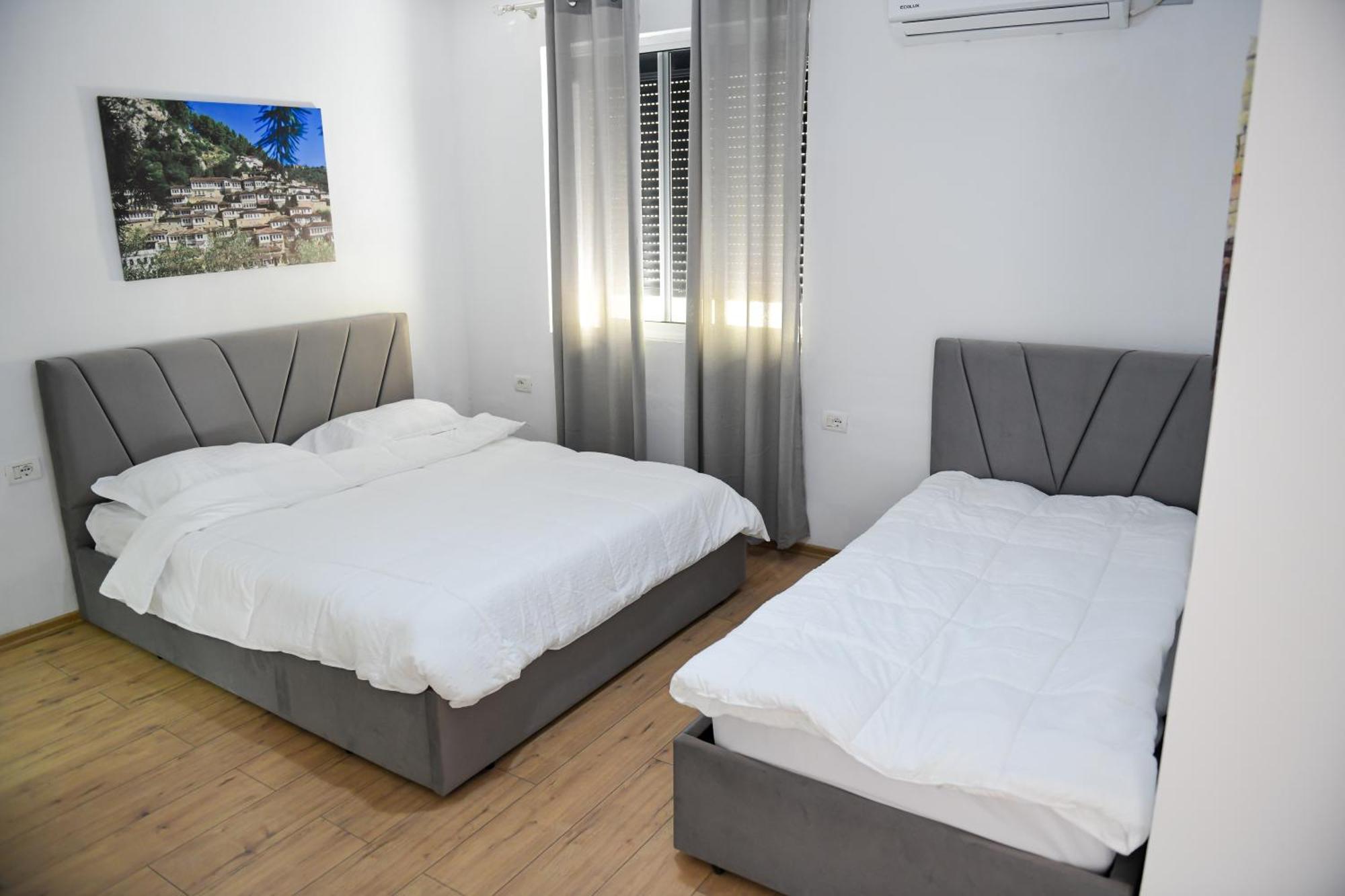 Hotel Villa Edis Berat Exterior photo